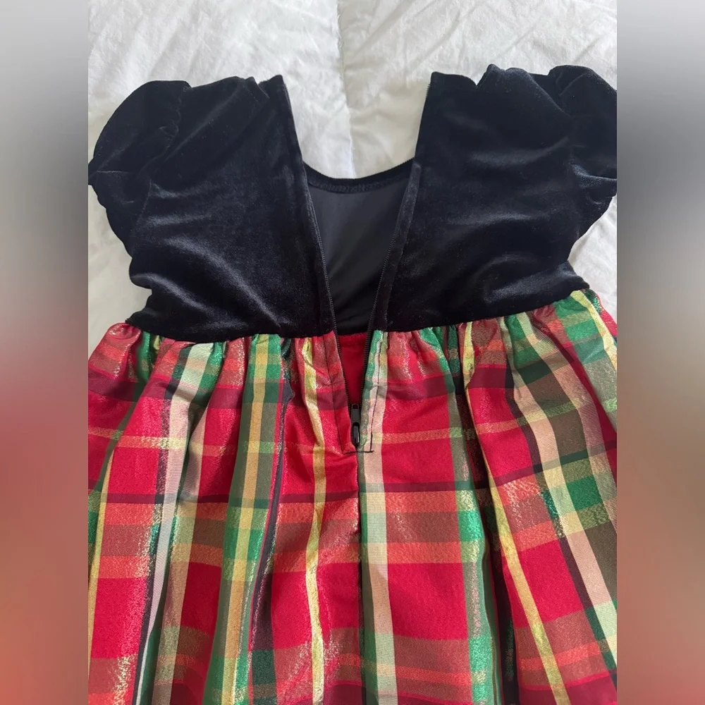 Iris & Ivy Nordstrom Velvet and‎ Plaid Short-sleeve Dress
